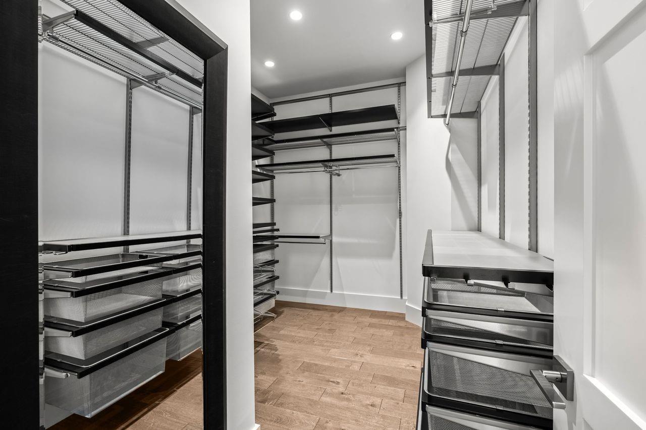 NINE28 - Residential