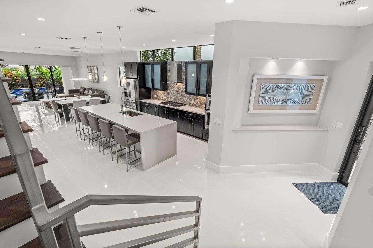 NINE28 - Residential