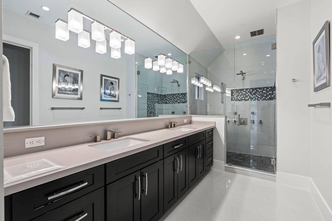 NINE28 - Residential