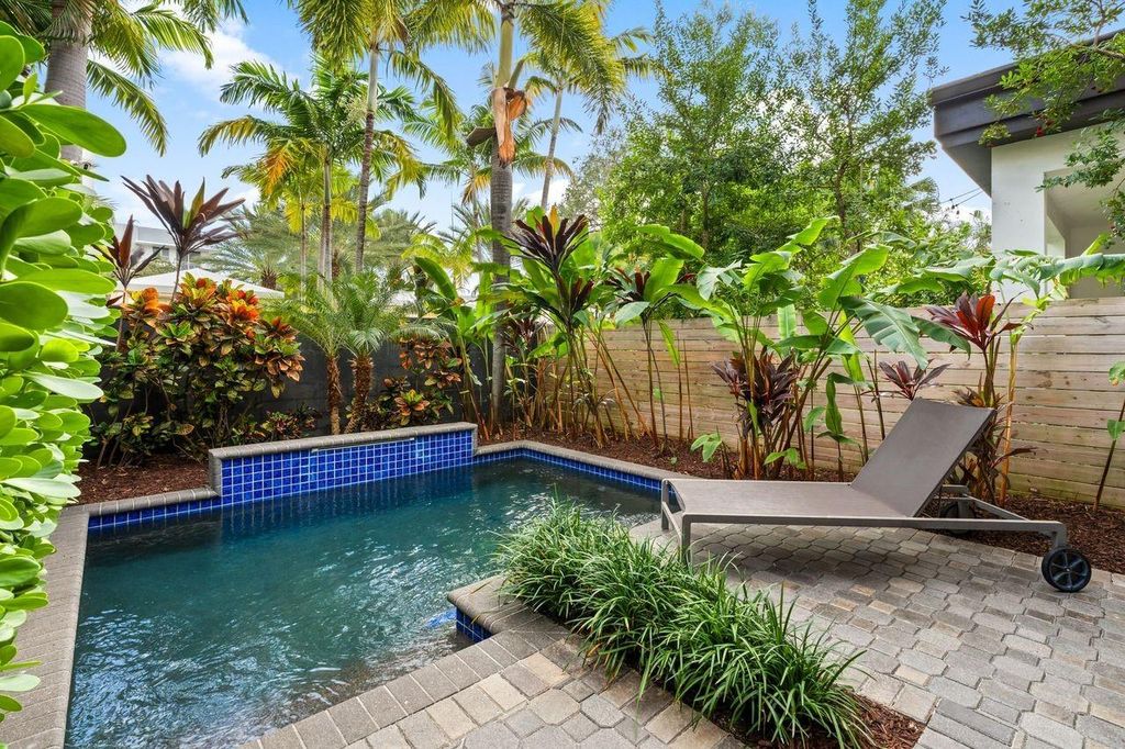 Photo of 928 NE 16th Ave #928, Fort Lauderdale, FL 33304 (MLS # F10542485)