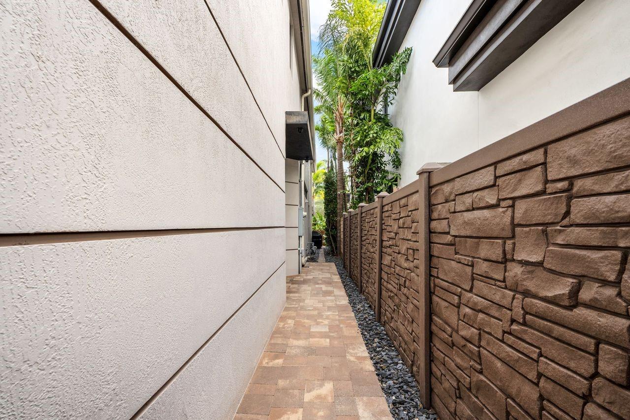 NINE28 - Residential