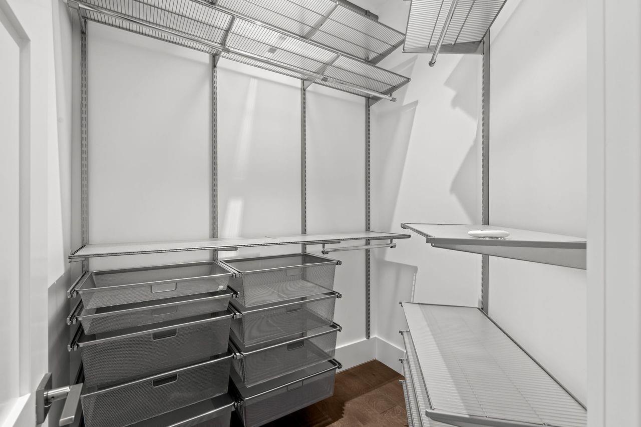 NINE28 - Residential