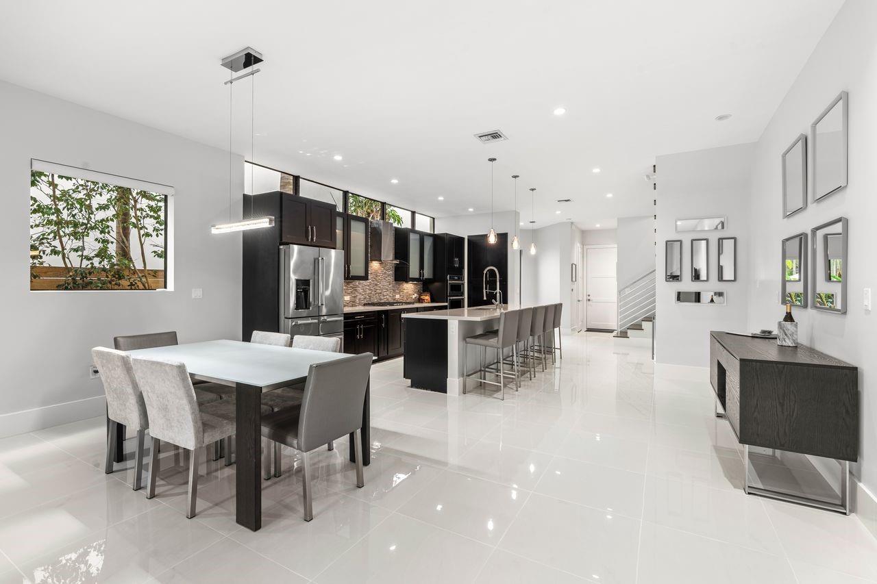 NINE28 - Residential