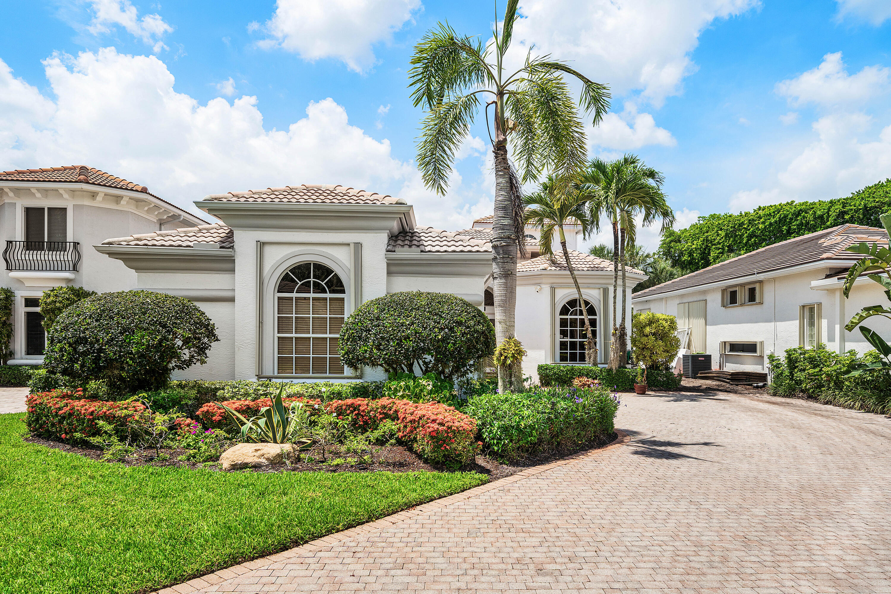 7917 Villa D Este Way
