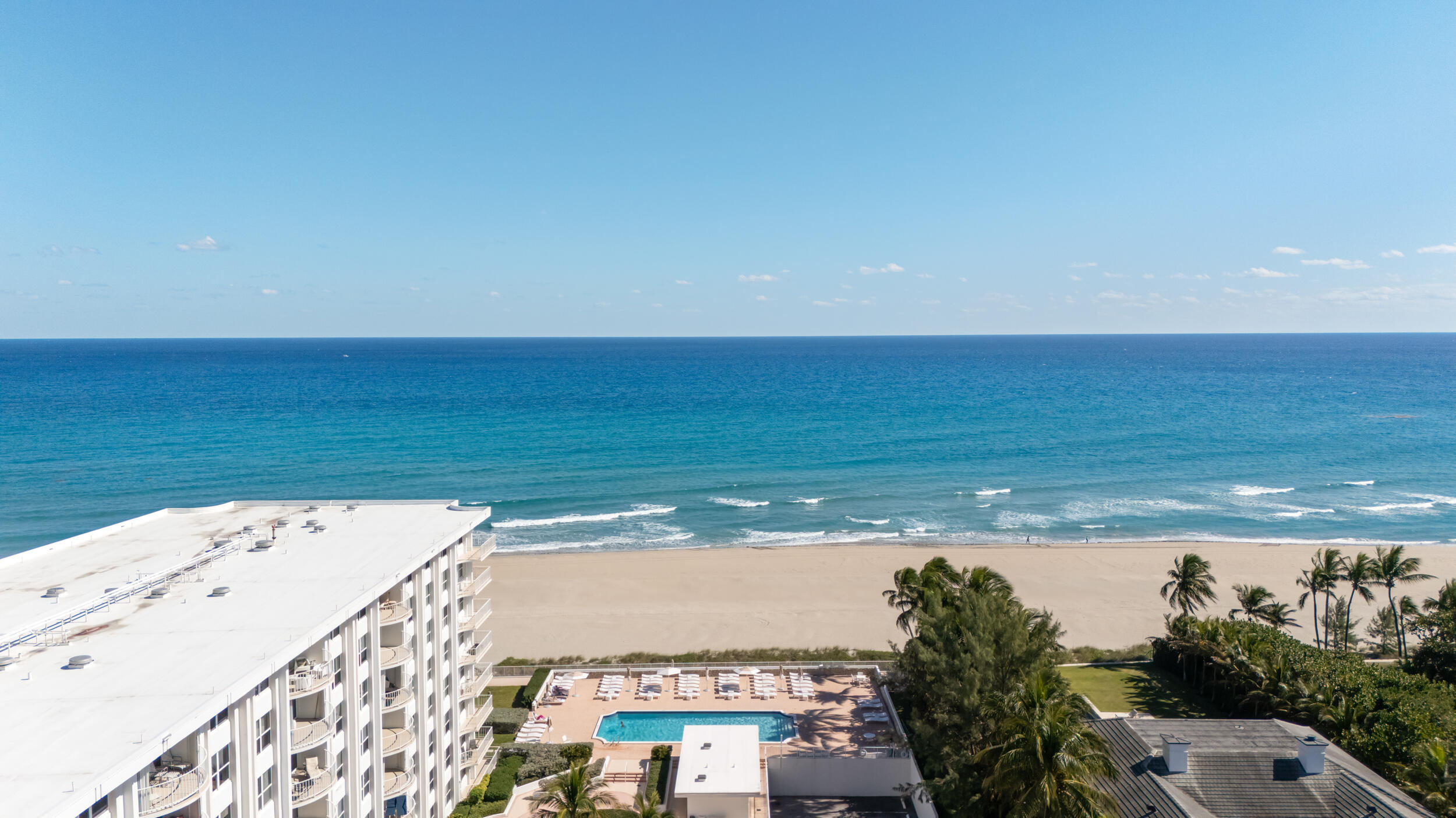 TWENTY TWO NINETY FIVE SOUTH OCEAN BLVD - Residential
