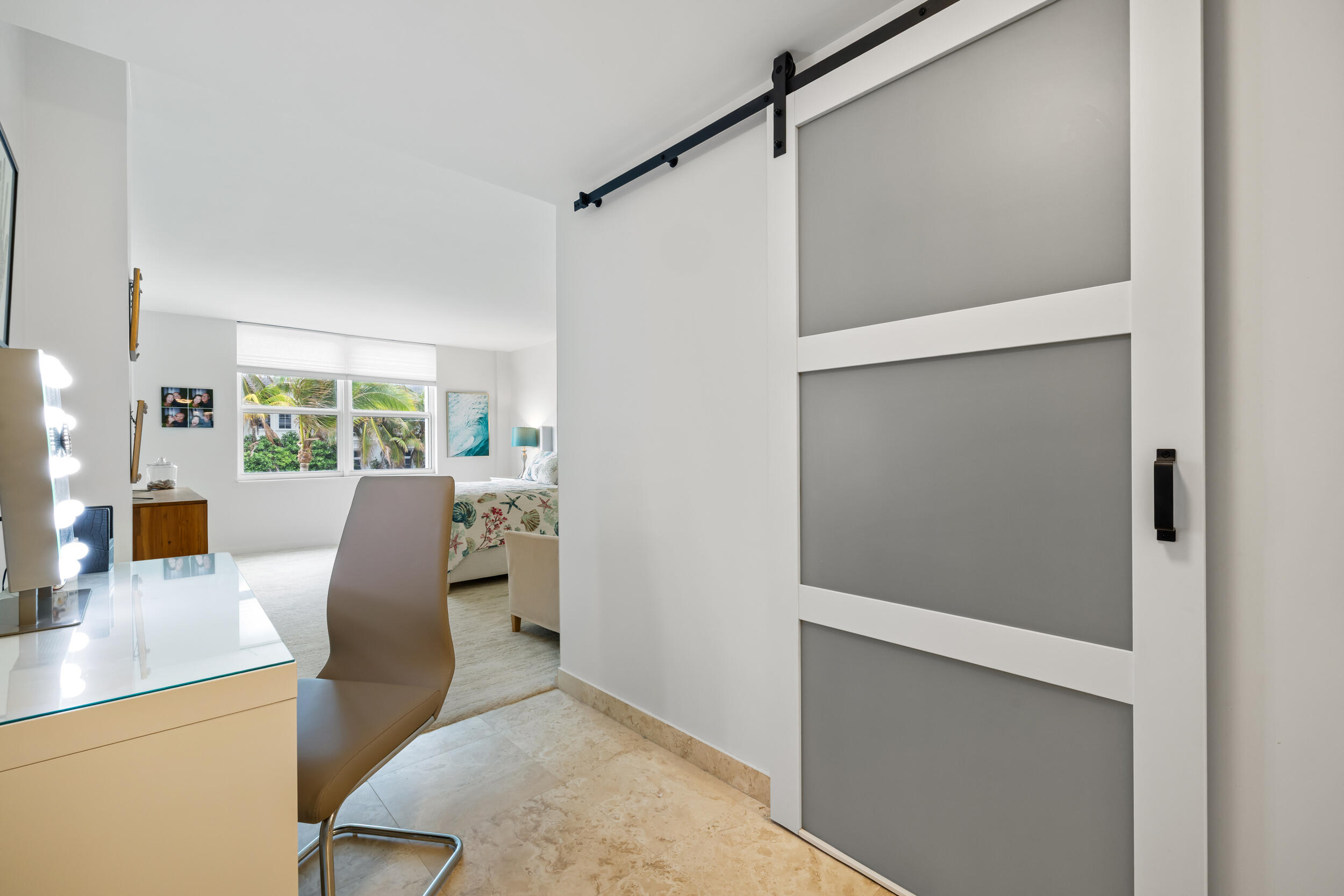 TWENTY TWO NINETY FIVE SOUTH OCEAN BLVD - Residential