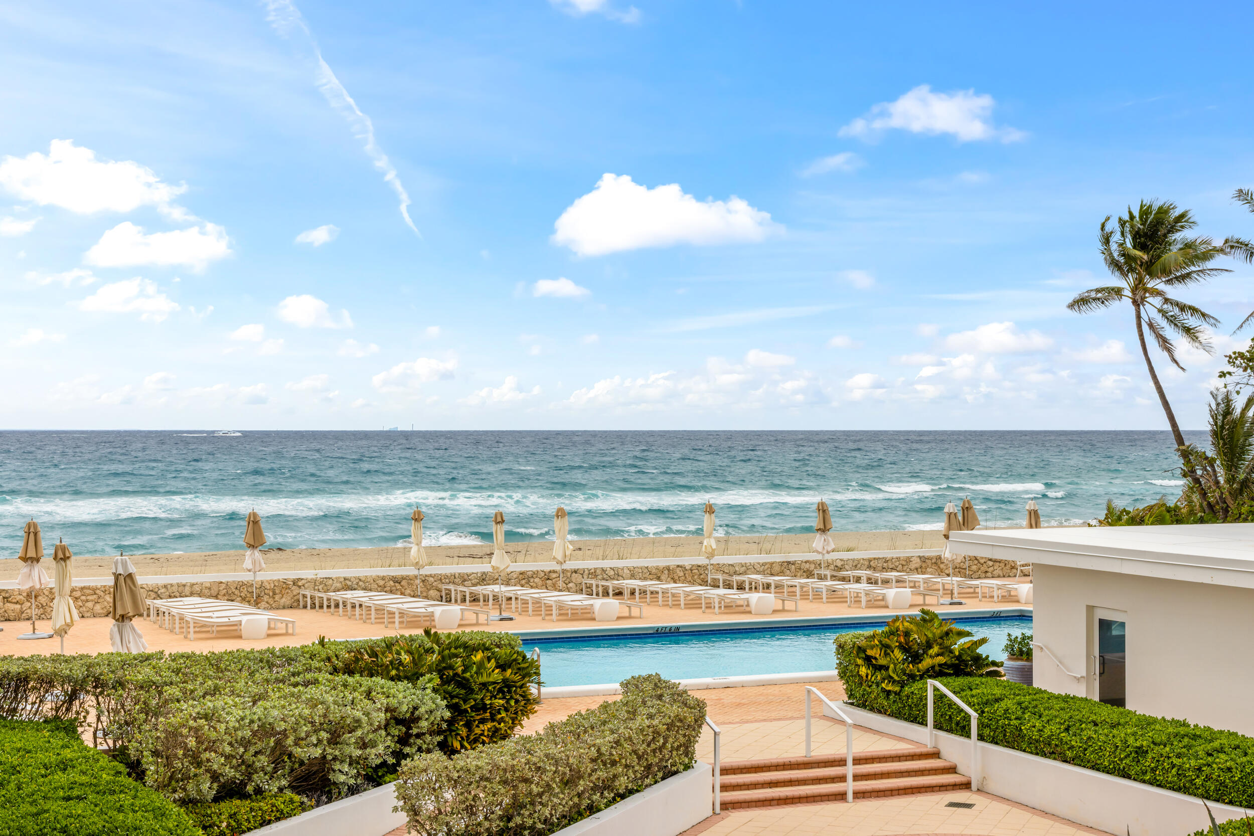 TWENTY TWO NINETY FIVE SOUTH OCEAN BLVD - Residential