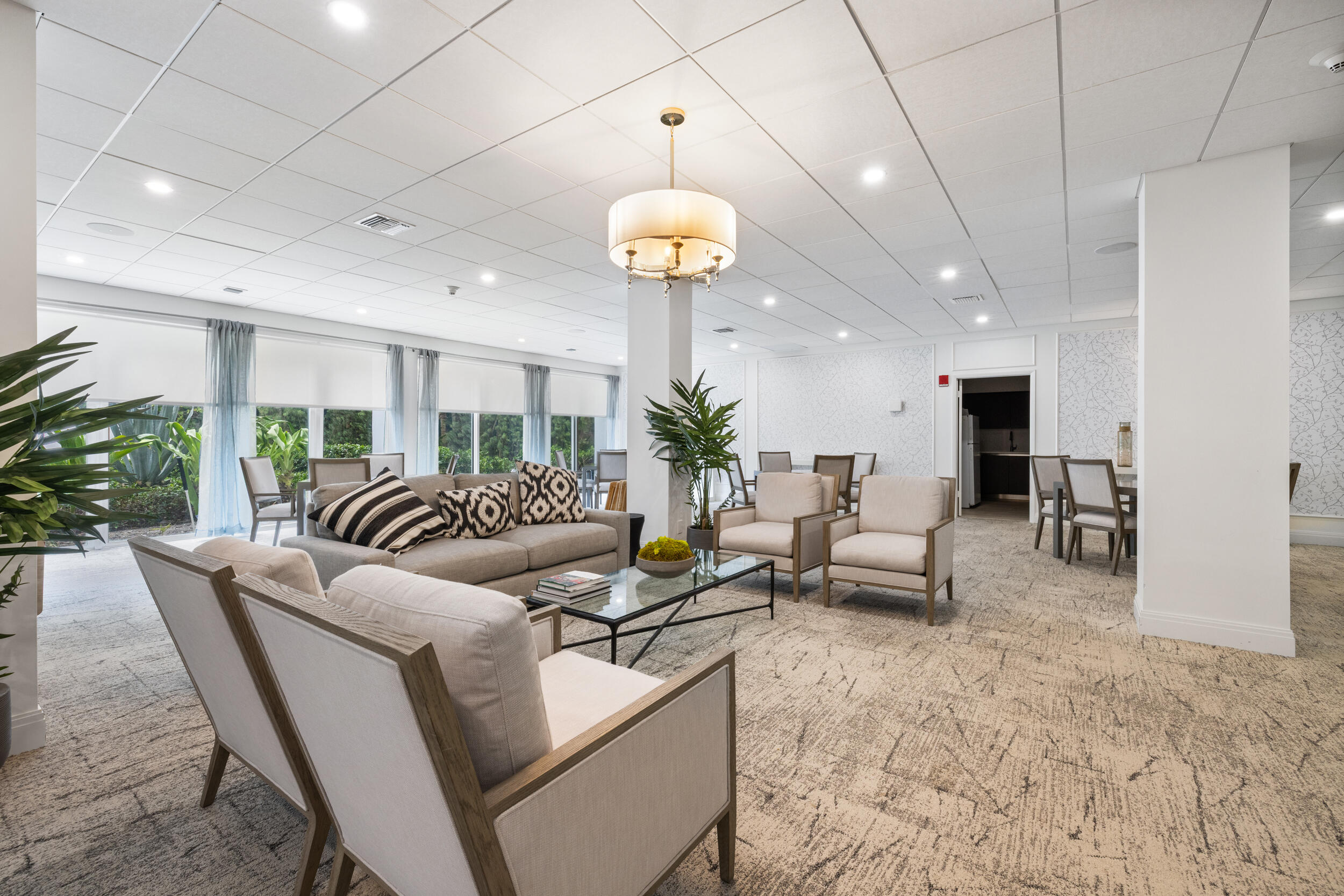 TWENTY TWO NINETY FIVE SOUTH OCEAN BLVD - Residential