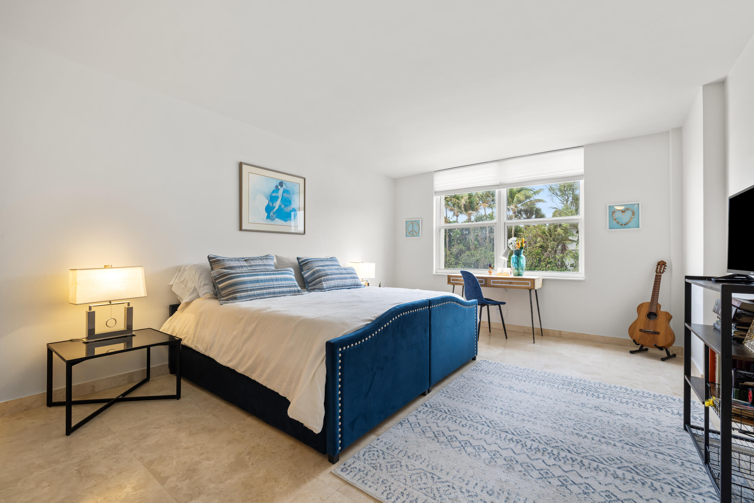TWENTY TWO NINETY FIVE SOUTH OCEAN BLVD - Residential