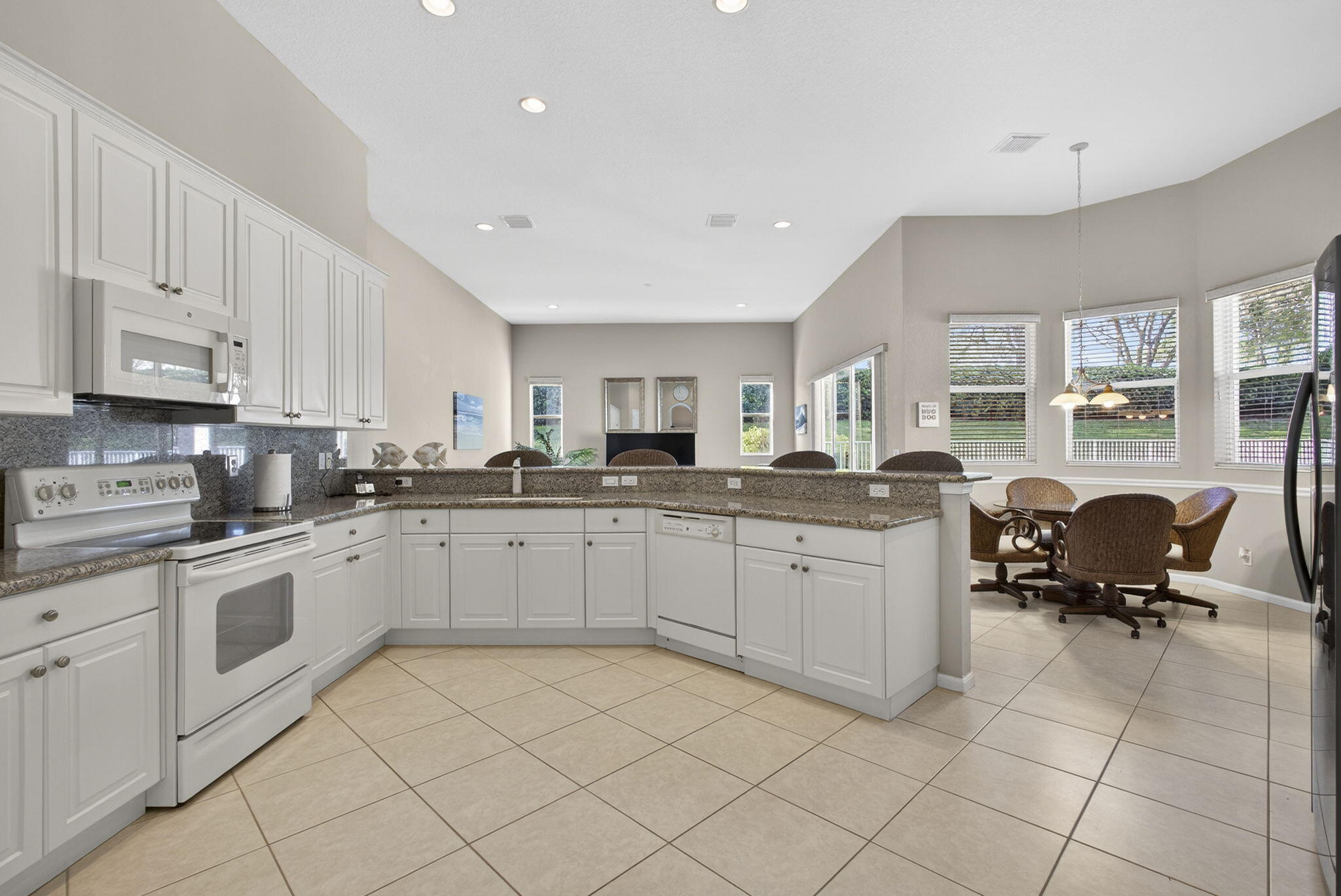 ISLES AT WELLINGTON 8 - Residential