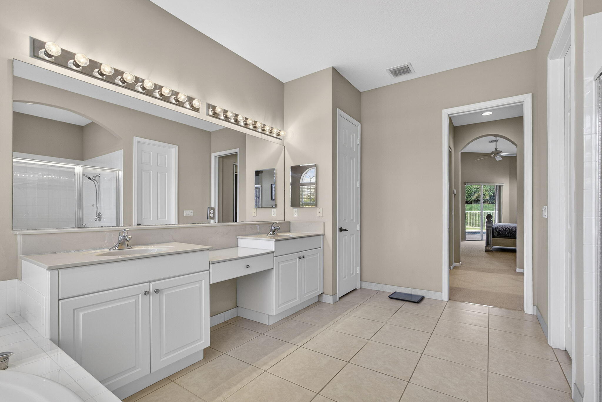 ISLES AT WELLINGTON 8 - Residential