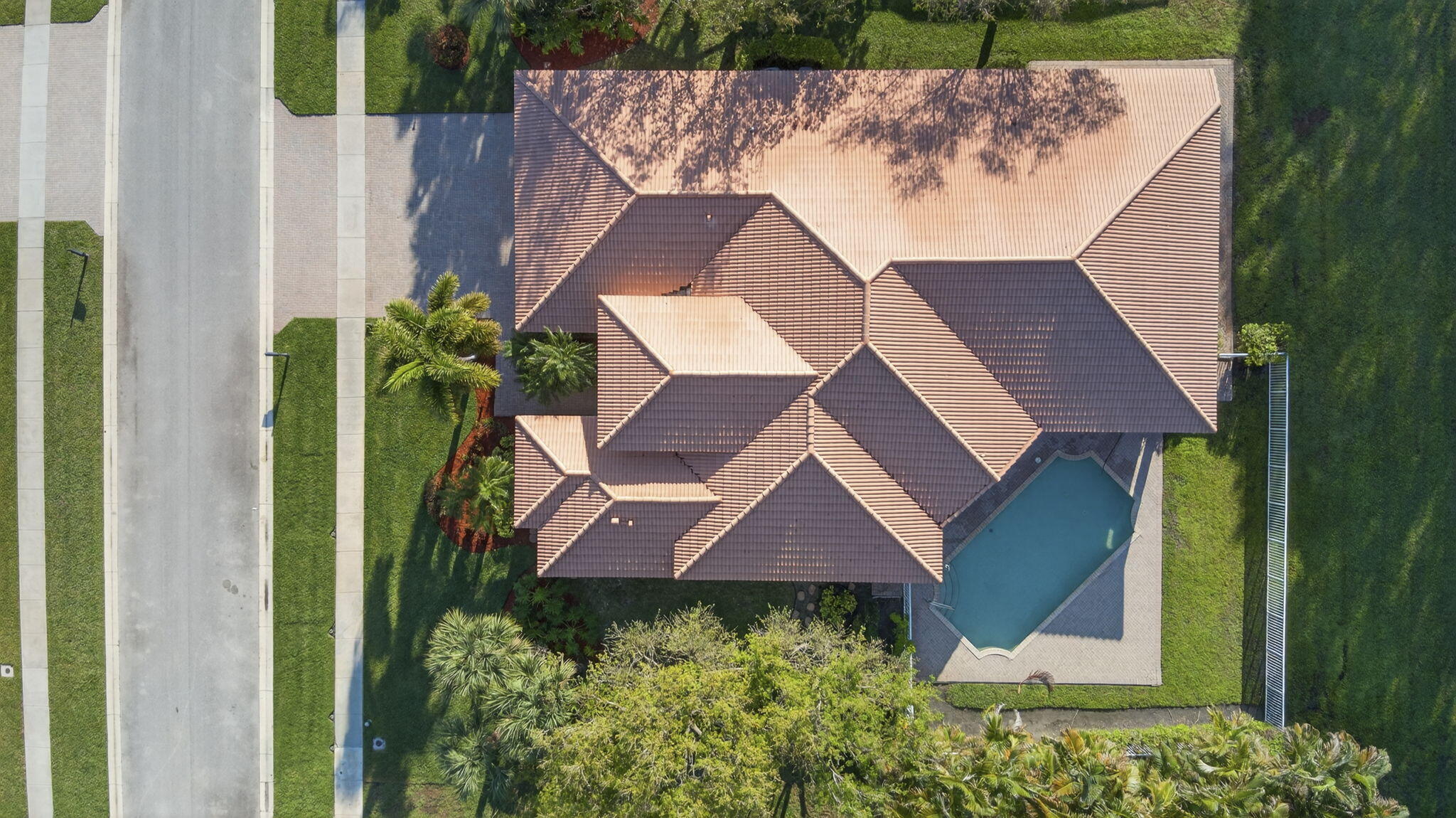 ISLES AT WELLINGTON 8 - Residential