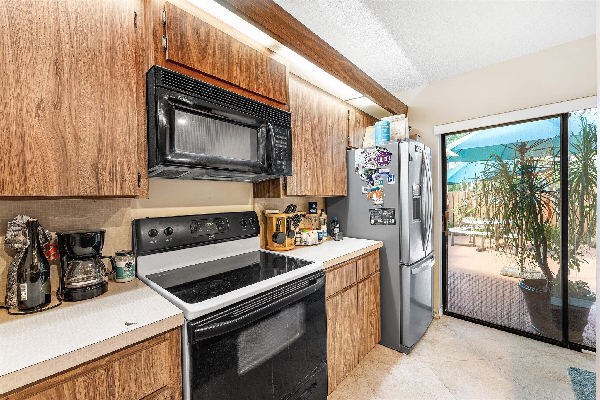 LAKES AT THE BLUFFS - Residential