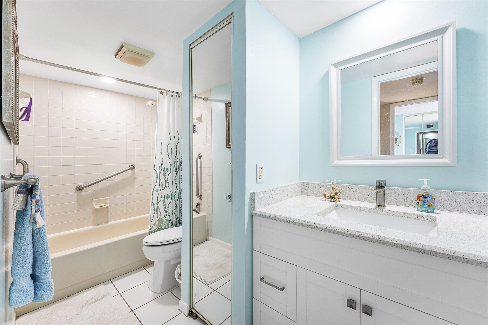 LAKES AT THE BLUFFS - Residential