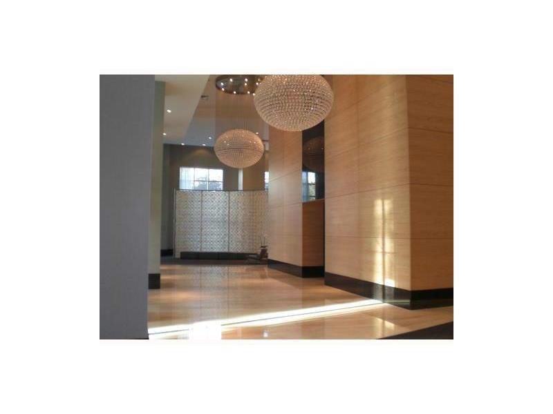 THE PLAZA 901 BRICKELL CONDO - Residential