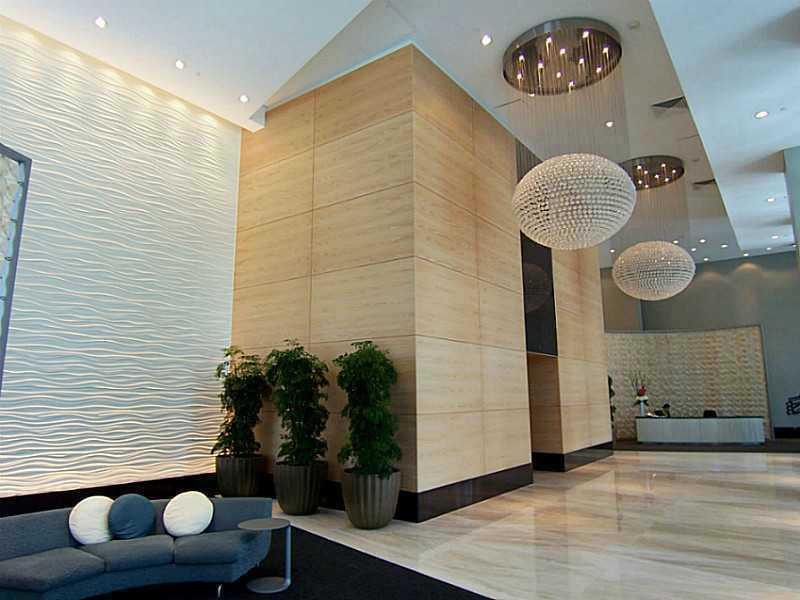 THE PLAZA 901 BRICKELL CONDO - Residential
