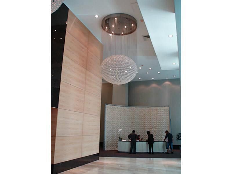 THE PLAZA 901 BRICKELL CONDO - Residential