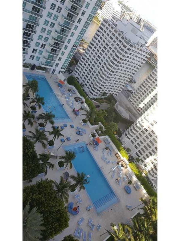 THE PLAZA 901 BRICKELL CONDO - Residential