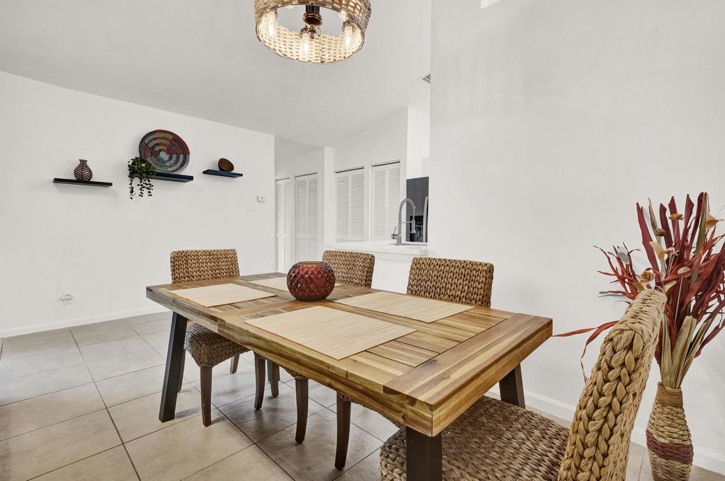 Photo of 14106 Wellington Trce, Wellington, FL 33414 (MLS # R10969930)