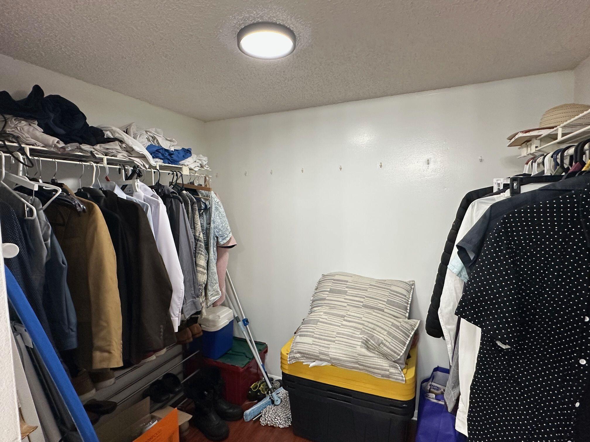 LAGO DEL REY CONDO - Residential