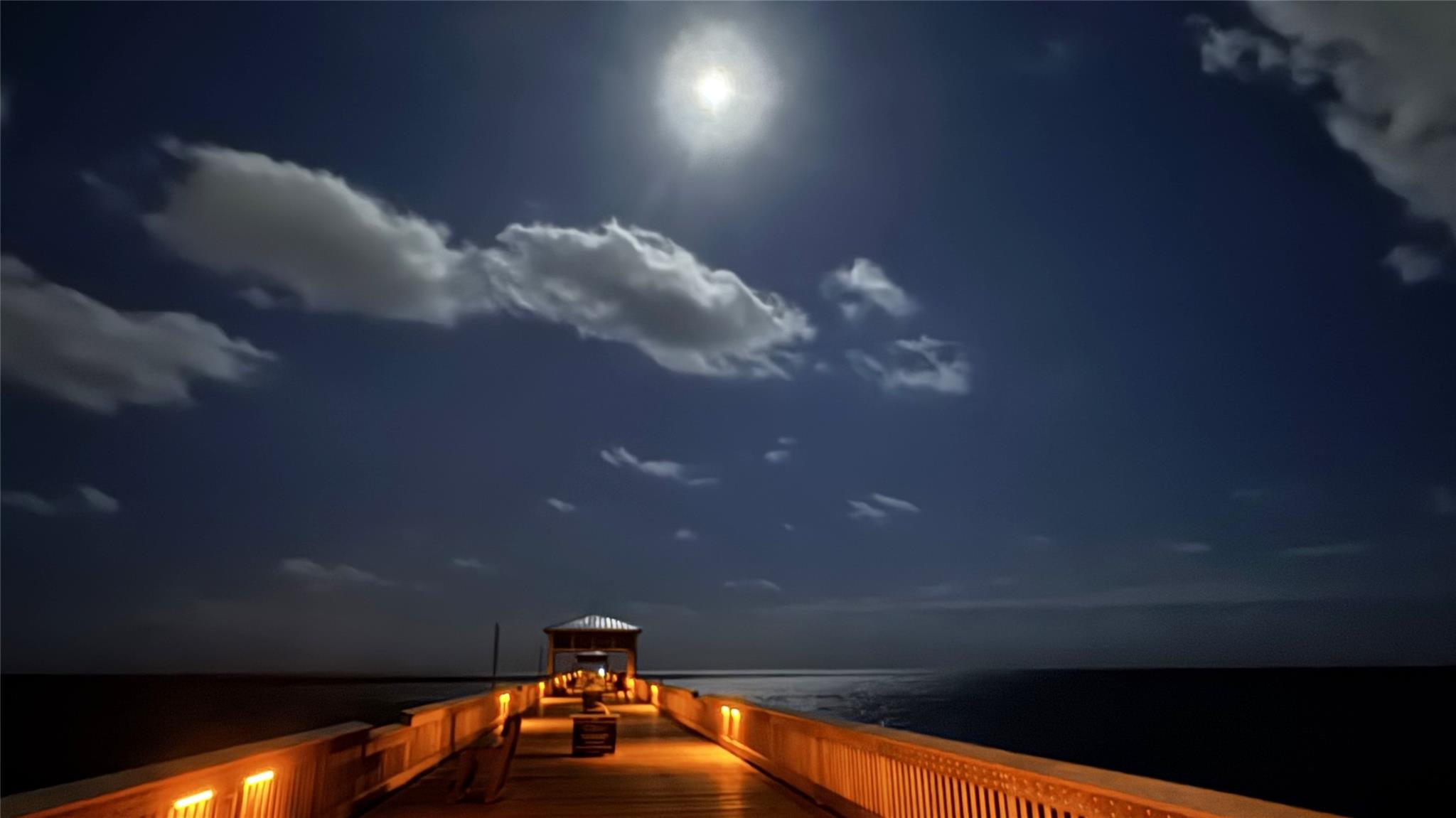 Coco Cay Condo - Residential Lease