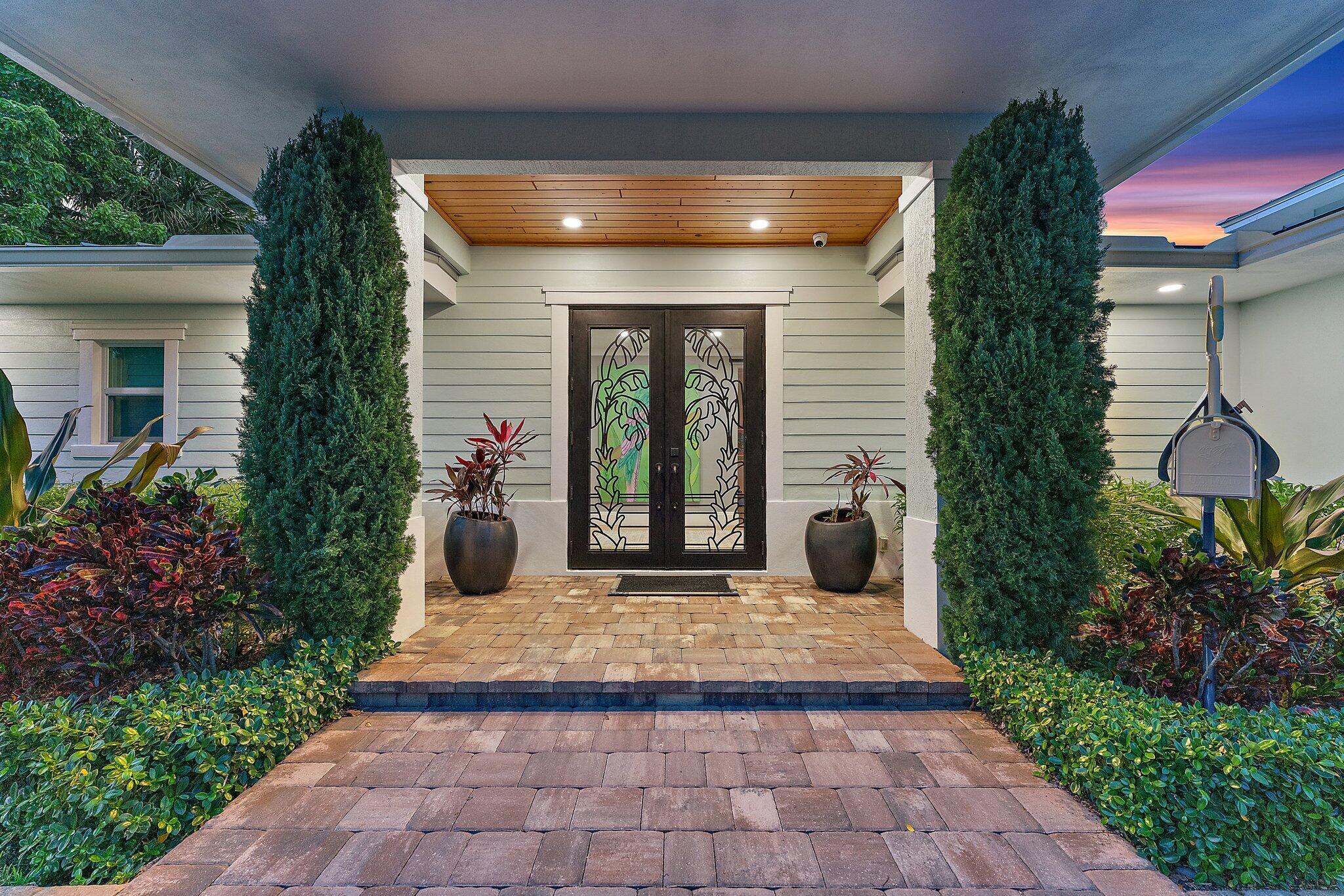 NORTH PALM BEACH VILLAGE - Residential