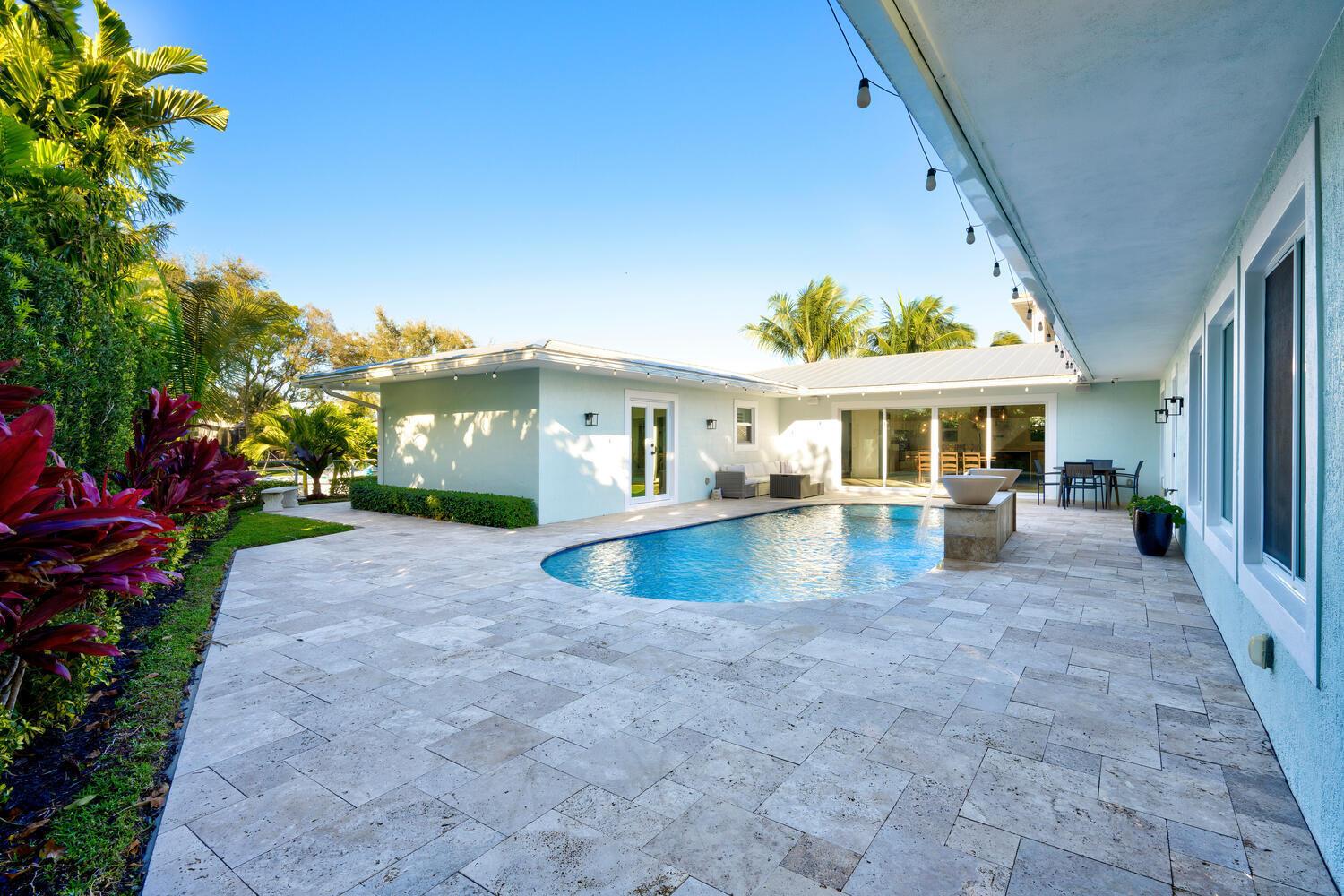 NORTH PALM BEACH VILLAGE - Residential