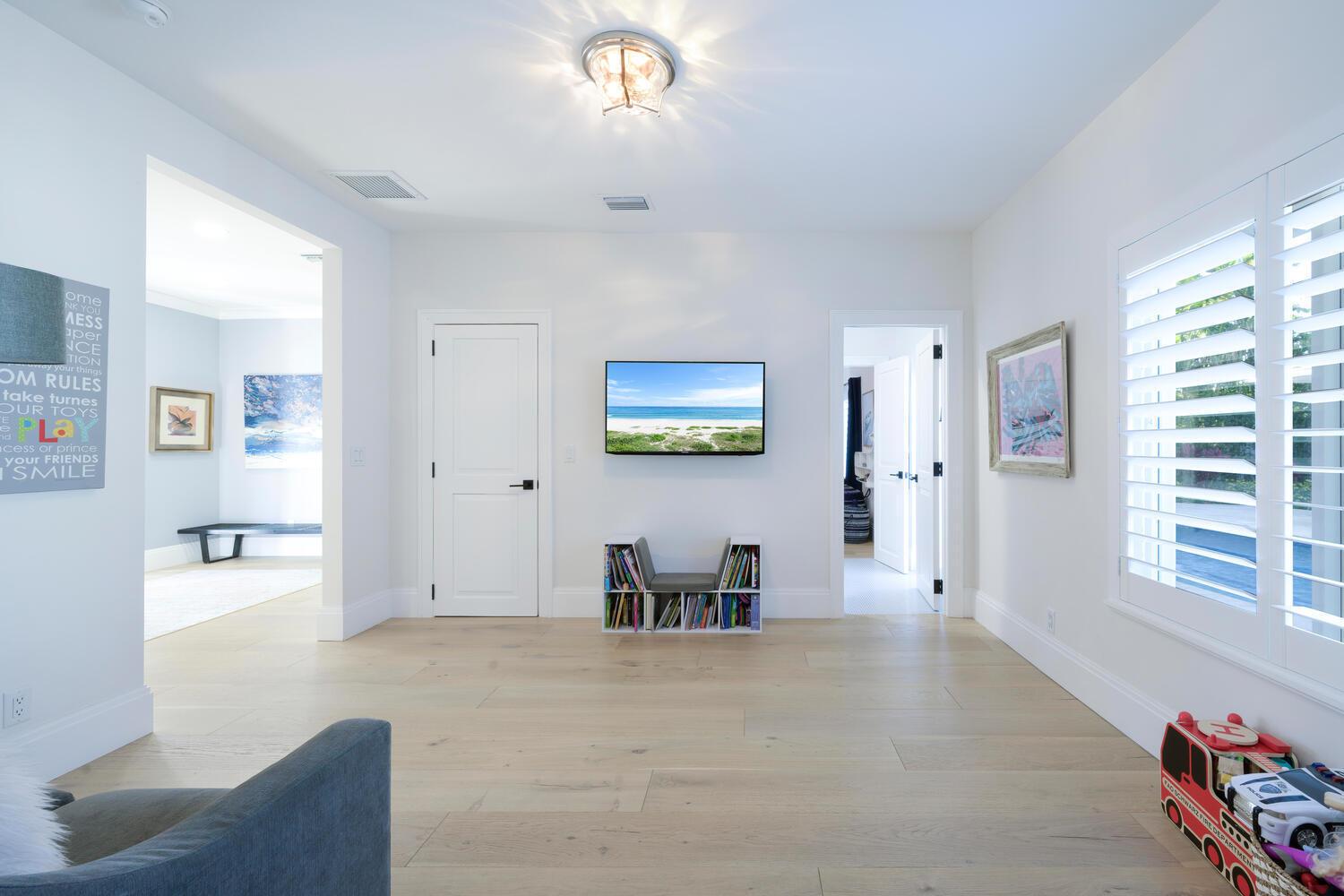 NORTH PALM BEACH VILLAGE - Residential