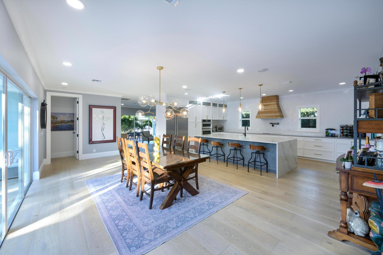 NORTH PALM BEACH VILLAGE - Residential