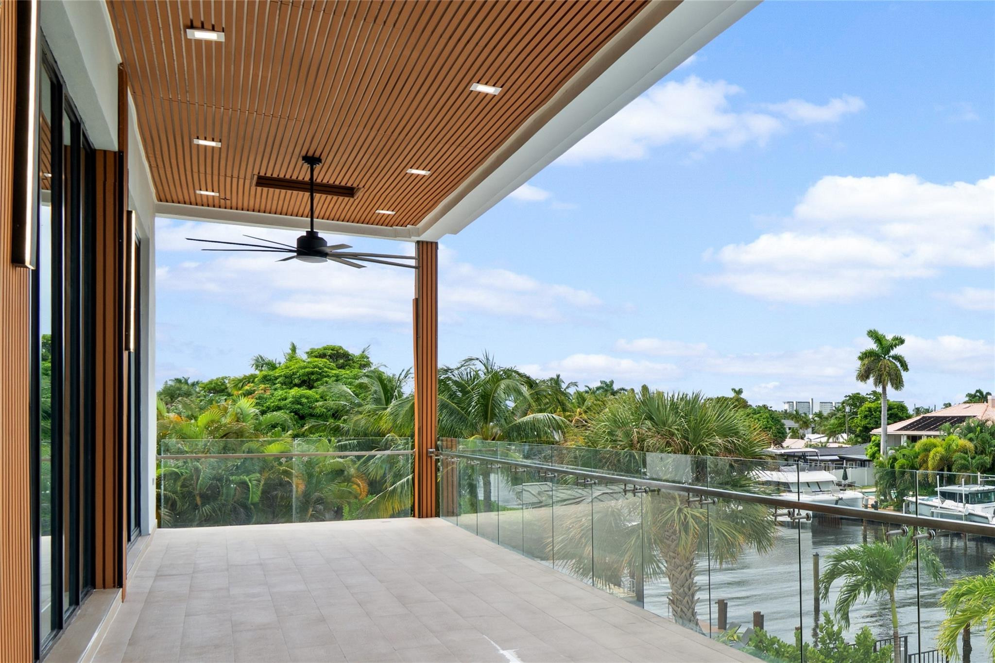 SUNSET LANE - Residential