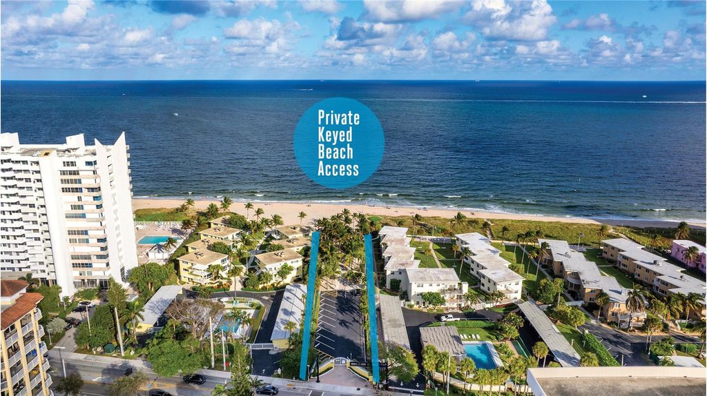 Photo of 2 Sunset Lane, Pompano Beach, FL 33062 (MLS # F10550485)