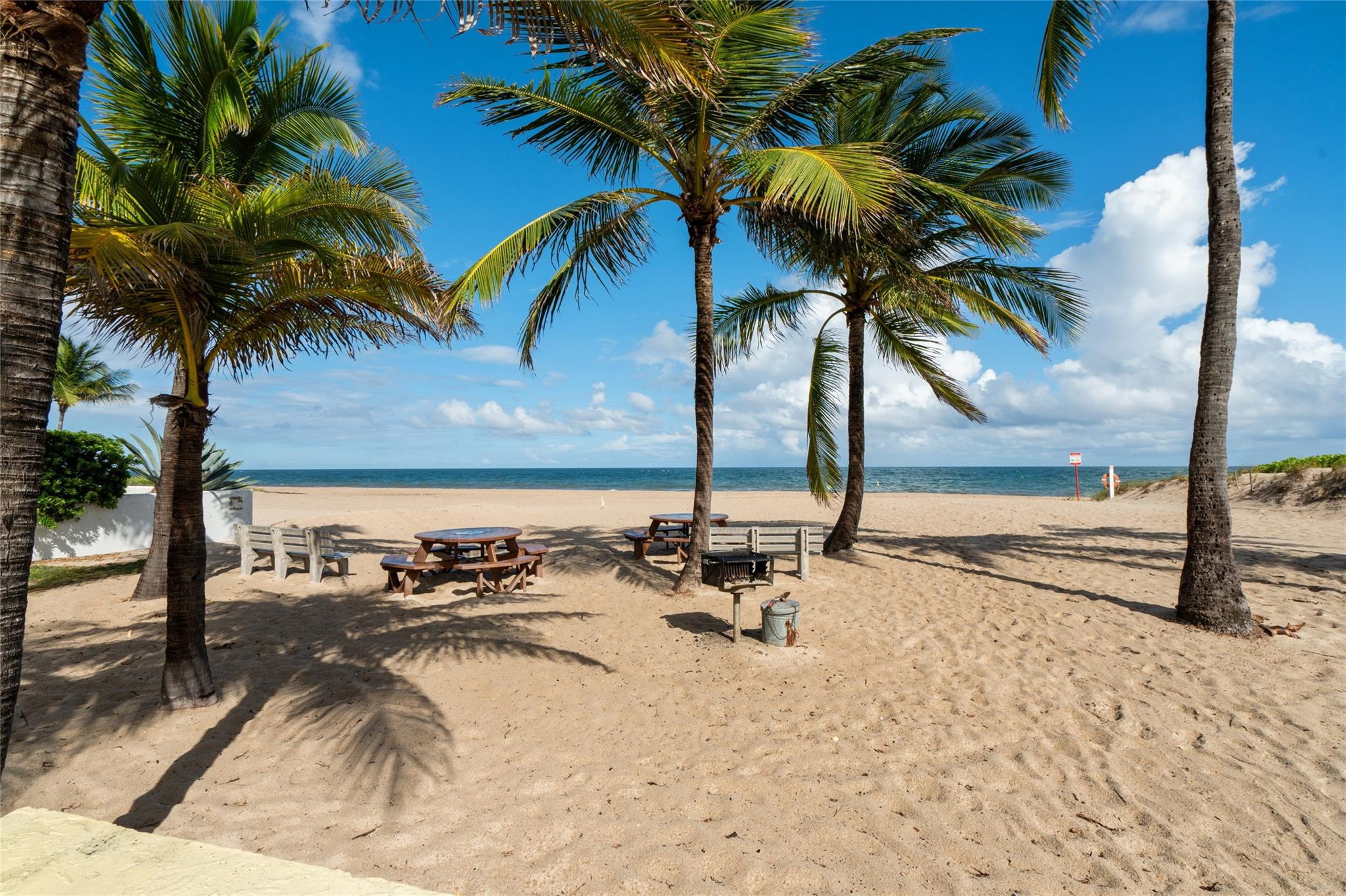 SUNSET LANE - Residential