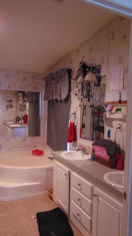 LAKEWOOD VILLAGE RO - Residential