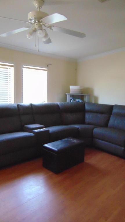 LAKEWOOD VILLAGE RO - Residential