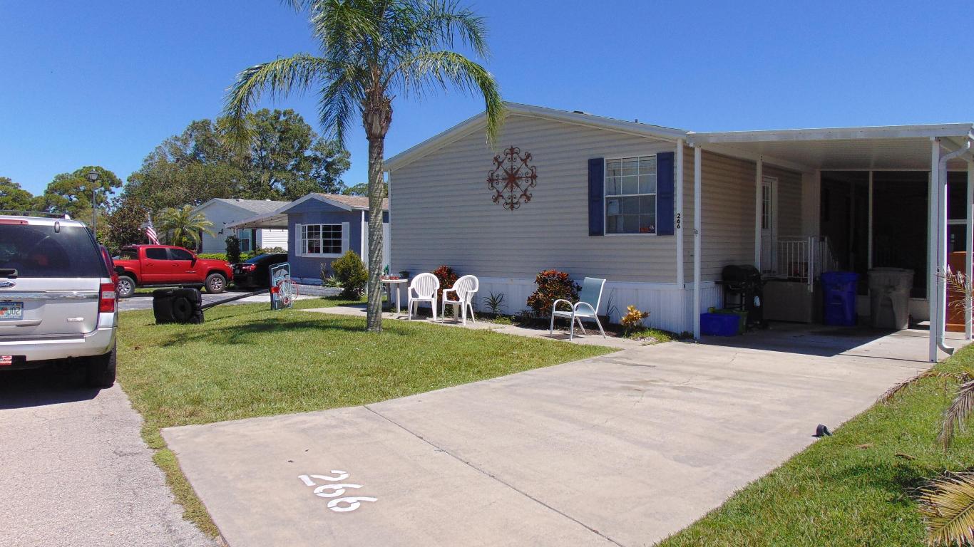 LAKEWOOD VILLAGE RO - Residential