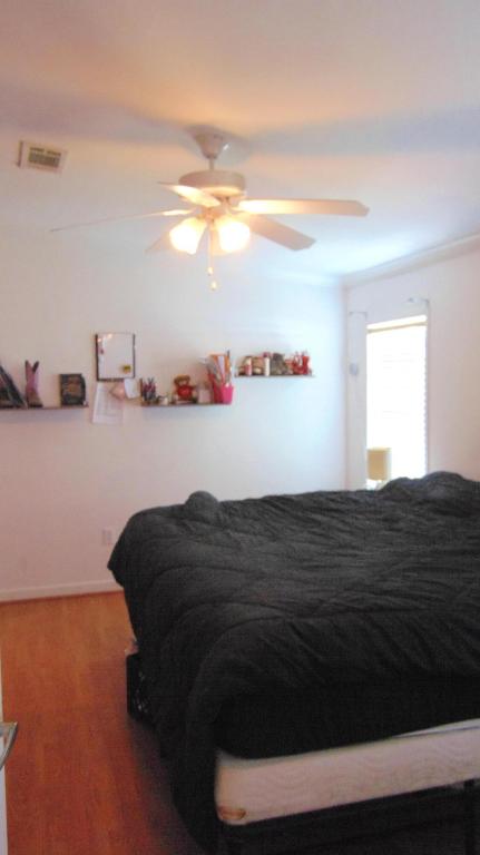 LAKEWOOD VILLAGE RO - Residential