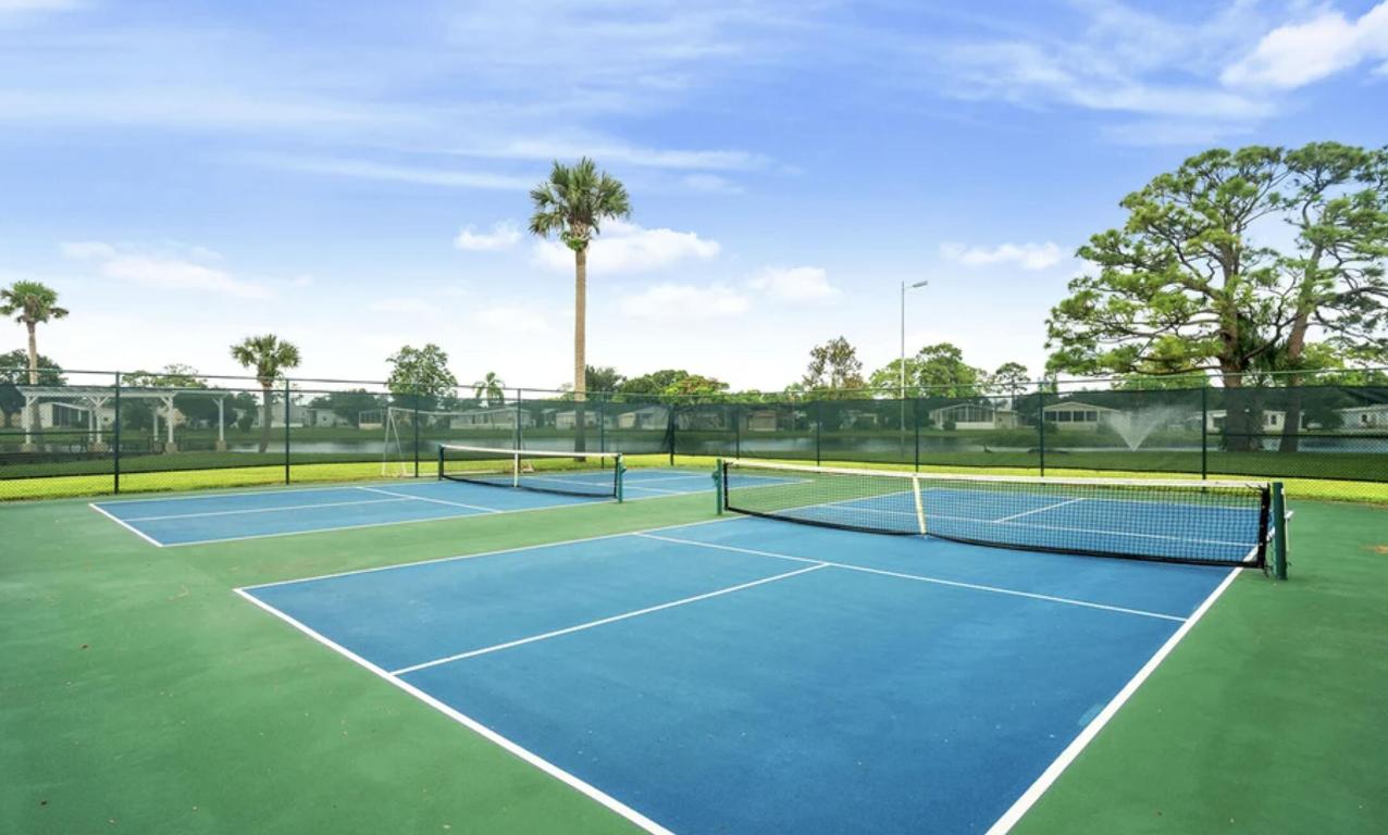 LAKEWOOD VILLAGE RO - Residential