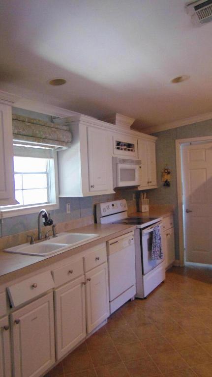 LAKEWOOD VILLAGE RO - Residential