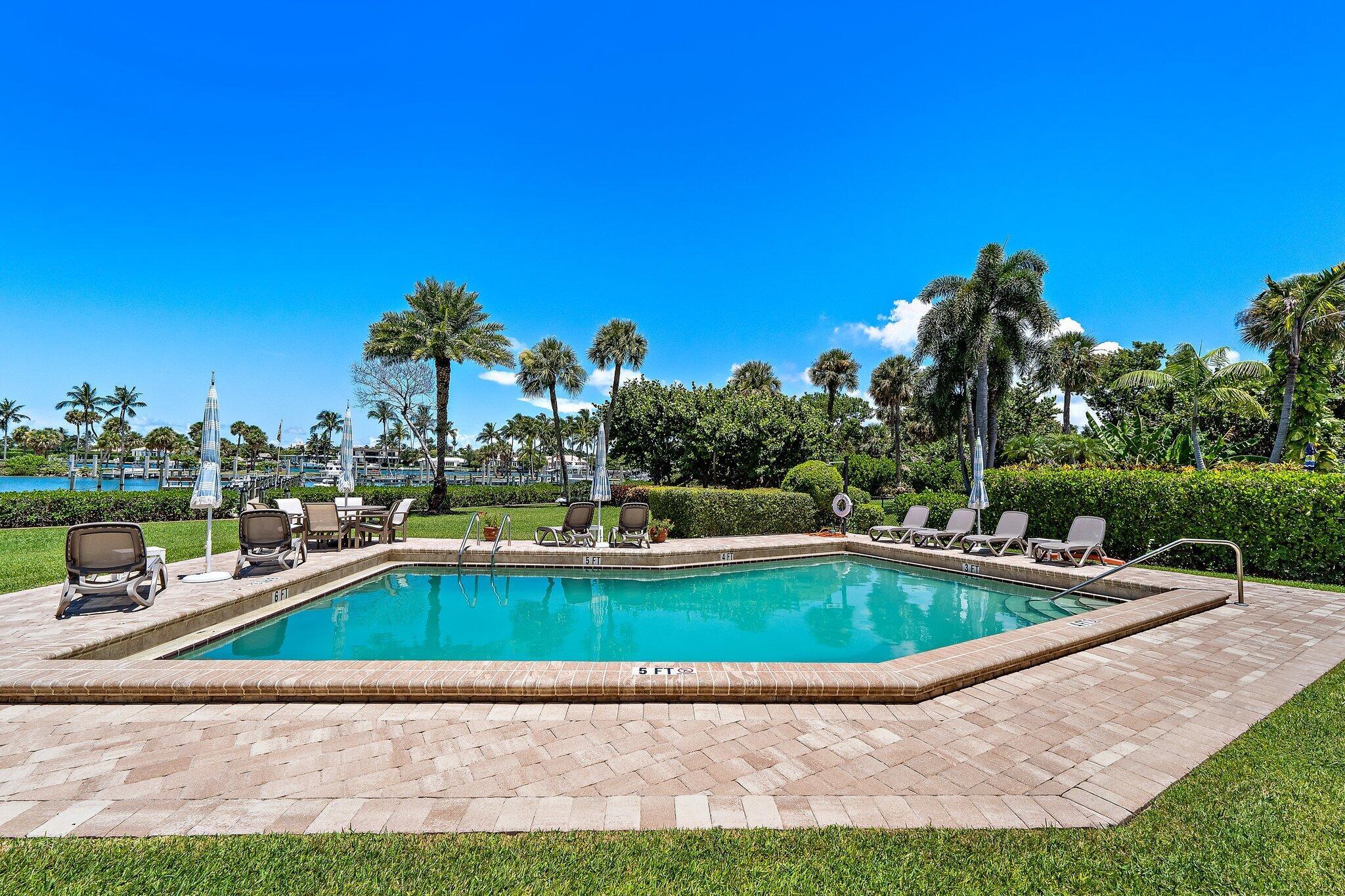 JUPITER INLET COVE CONDO - Residential