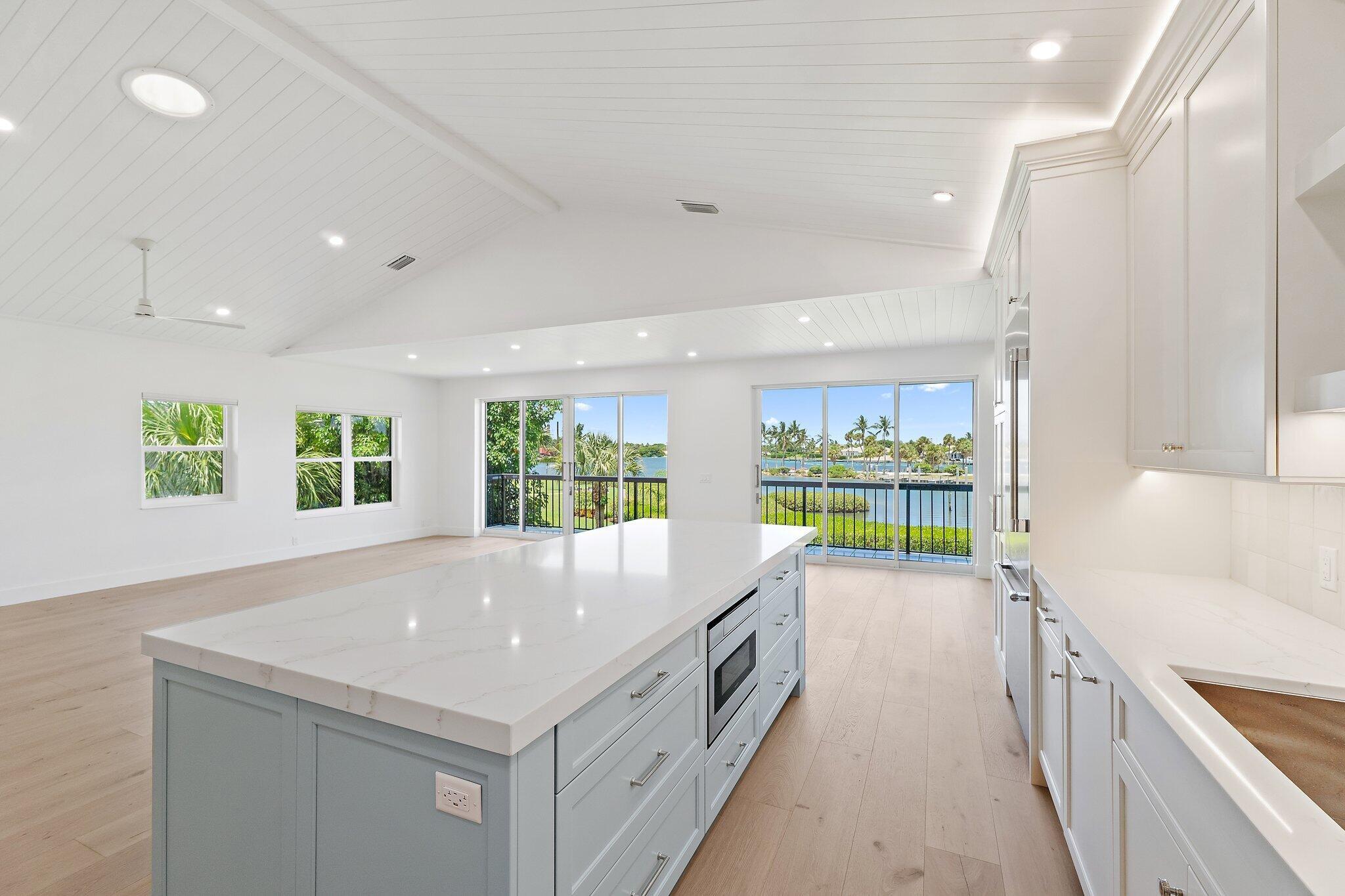 JUPITER INLET COVE CONDO - Residential