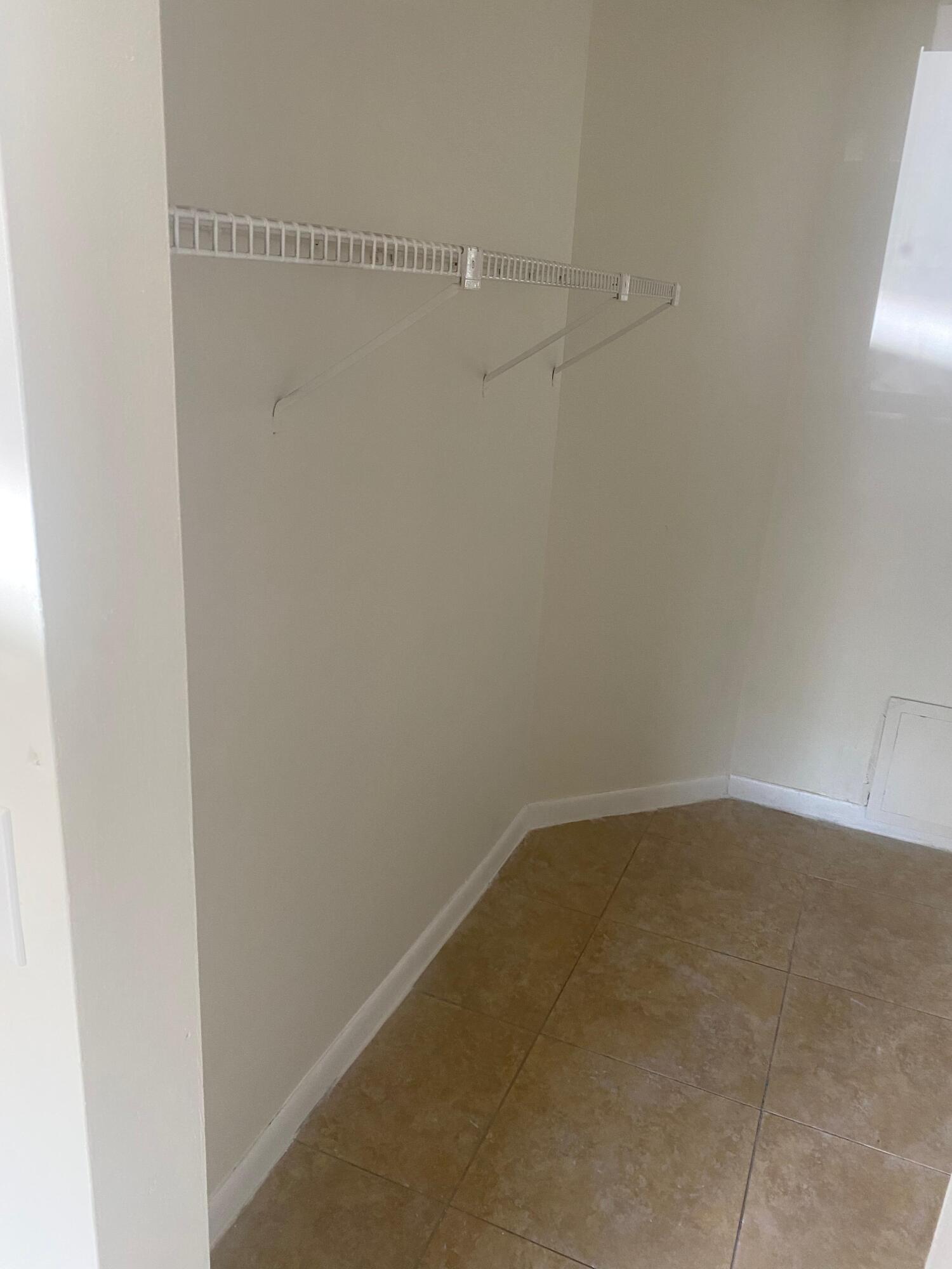 COCO PARC CONDO - Residential Lease