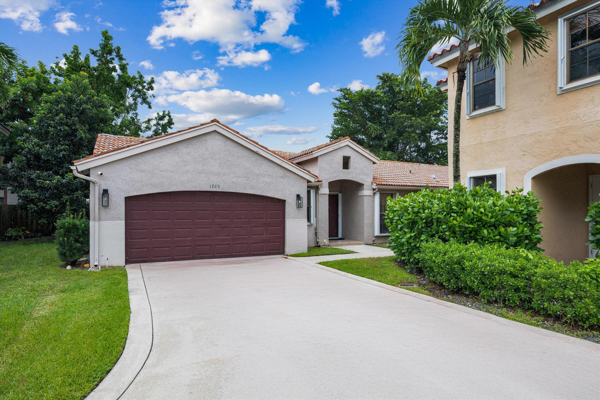 Ideally located less than ten minutes from WEF and Global, this beautifully appointed 3-bedroom, 2-bathroom home offers the perfect seasonal retreat. Thoughtfully designed with a split floor plan, it provides both privacy and comfort, while the open living spaces create a seamless flow for entertaining and relaxation.Tastefully furnished throughout, the home invites effortless living and enjoyment. Florida winters can be savored from the screened-in porch, or in the fully fenced backyard--your private outdoor sanctuary--complete with a cozy firepit, perfect for evening gatherings. Combining style, comfort, and convenience, this home is an exceptional setting for a memorable Wellington season.