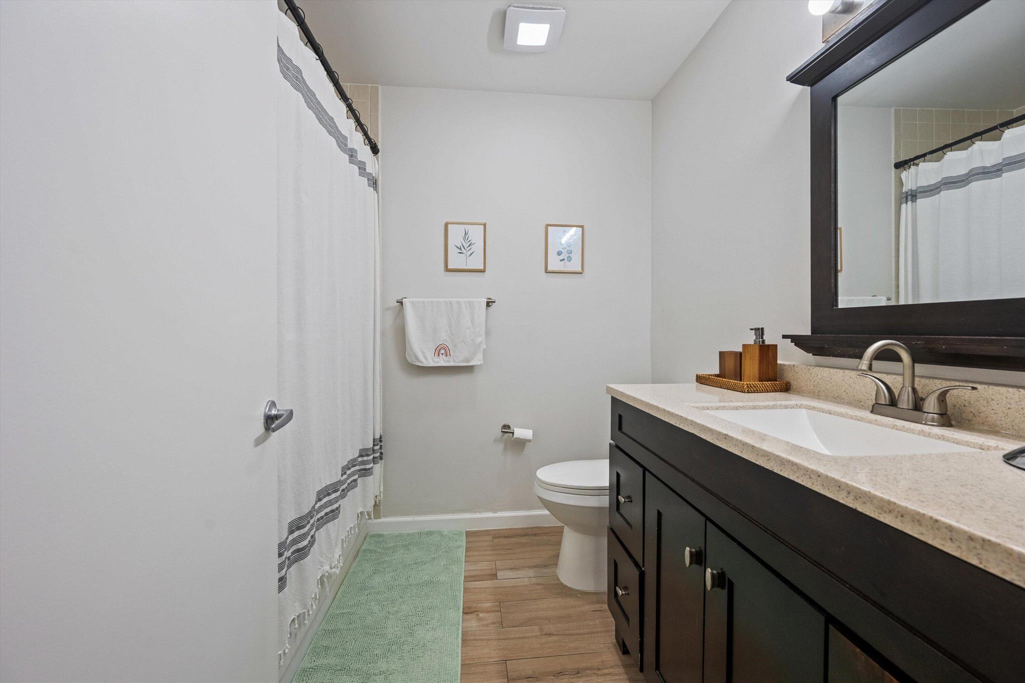 WELLINGTON TR 42-B - Residential Lease
