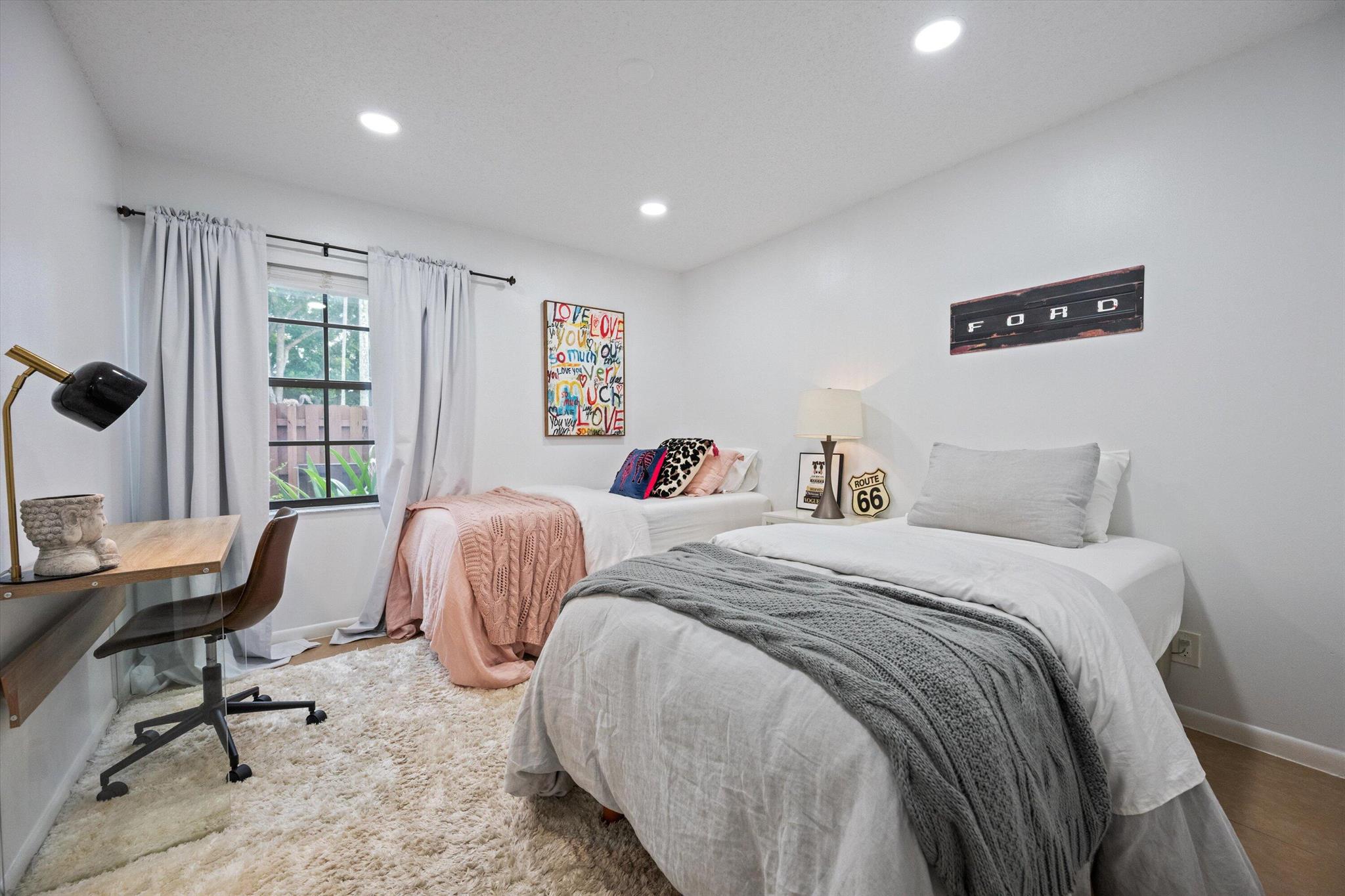 WELLINGTON TR 42-B - Residential Lease