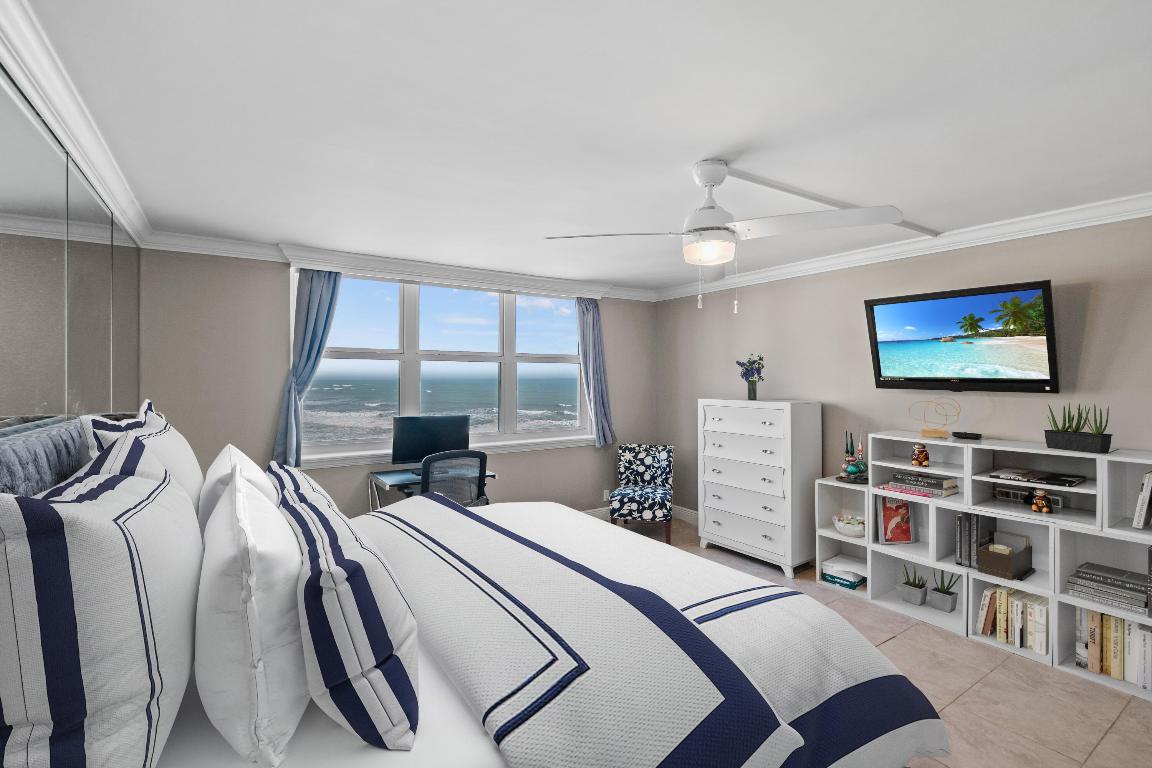 Aquarius Condo - Residential
