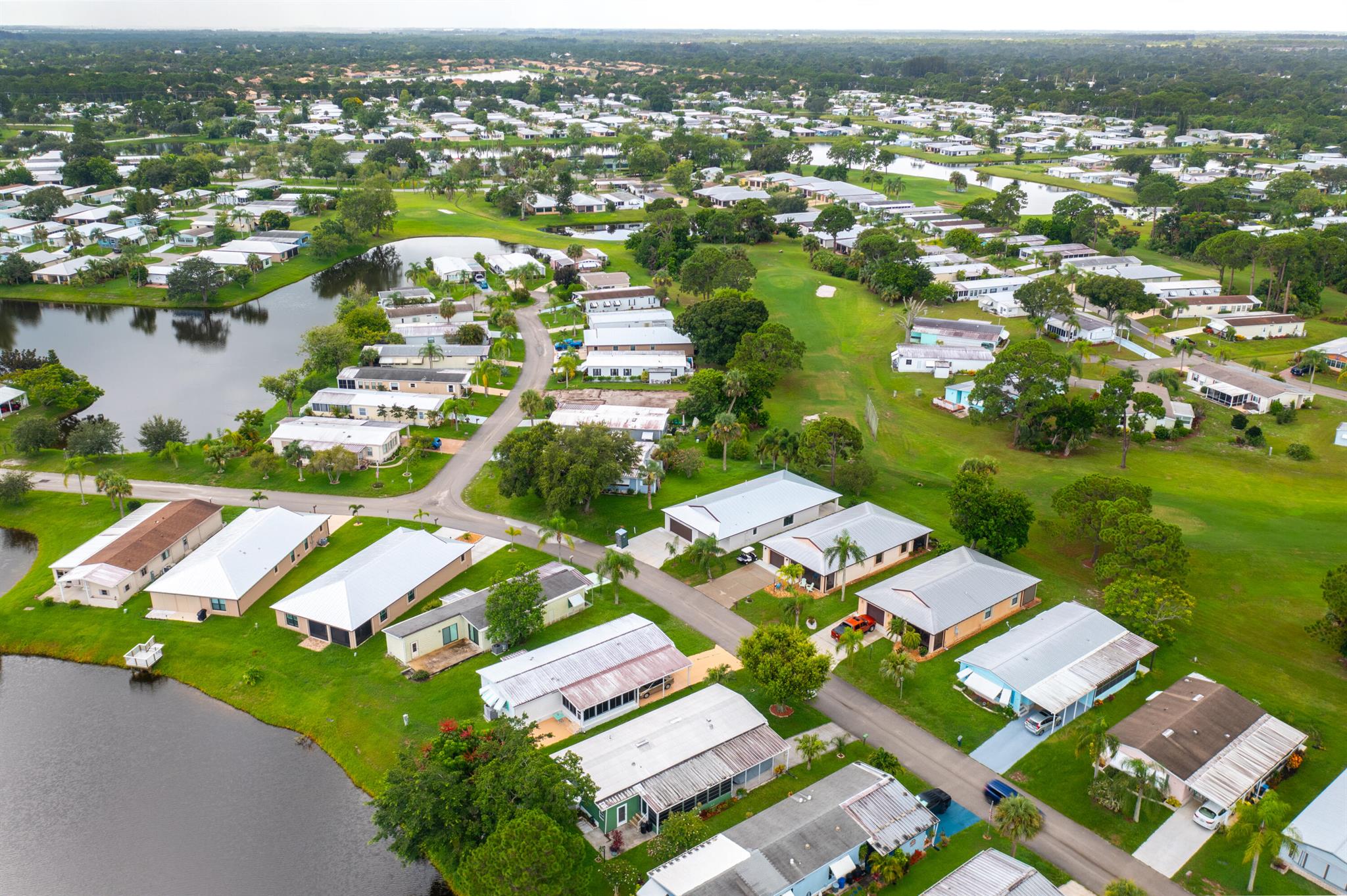 SPANISH LAKES COUNTRY CLUB VILLAGE LEASEHOLD ESTAT - Residential