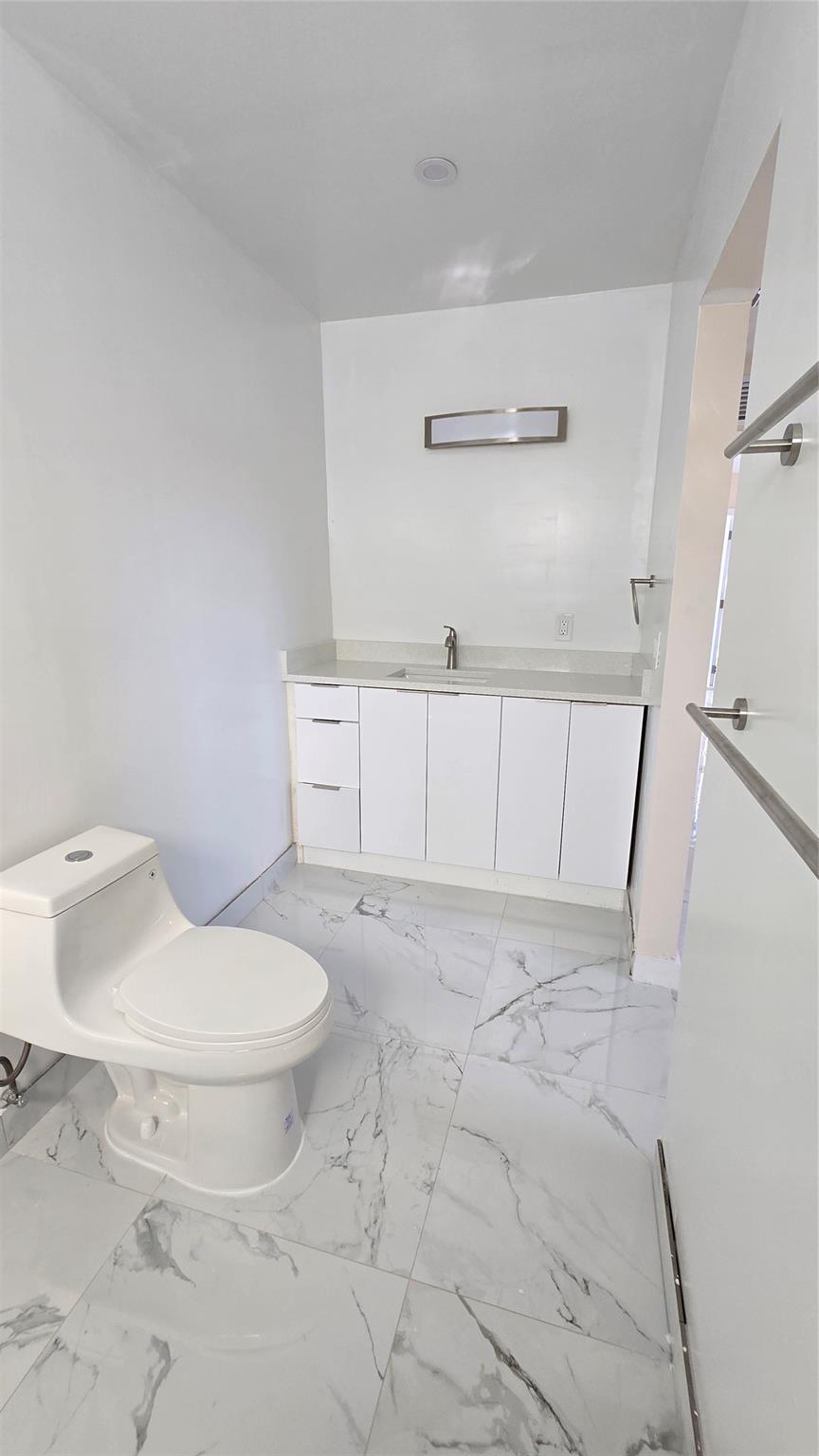 LAUDERDALE BY THE SEA - Residential Lease