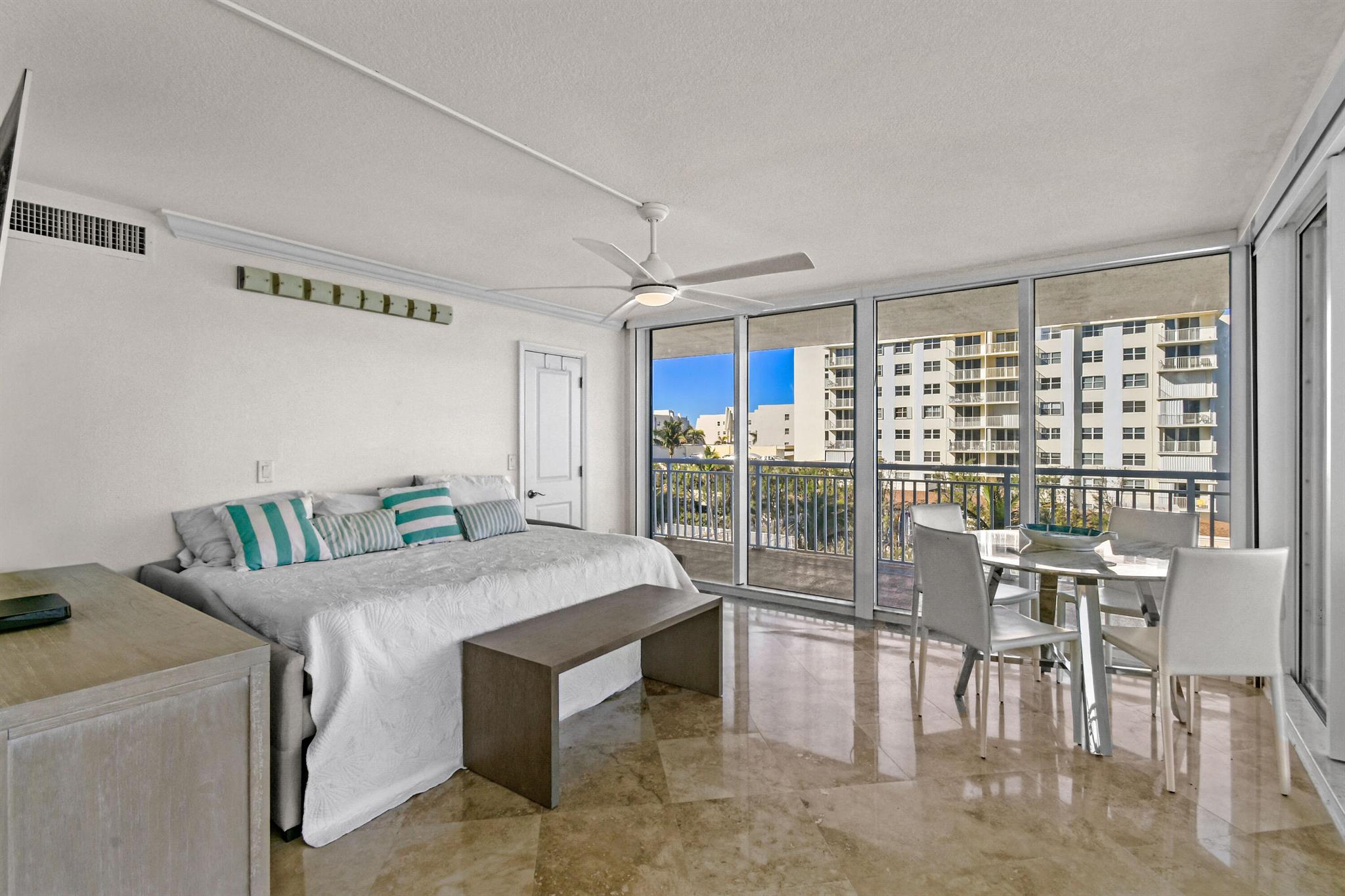 3546 S Ocean Boulevard 501