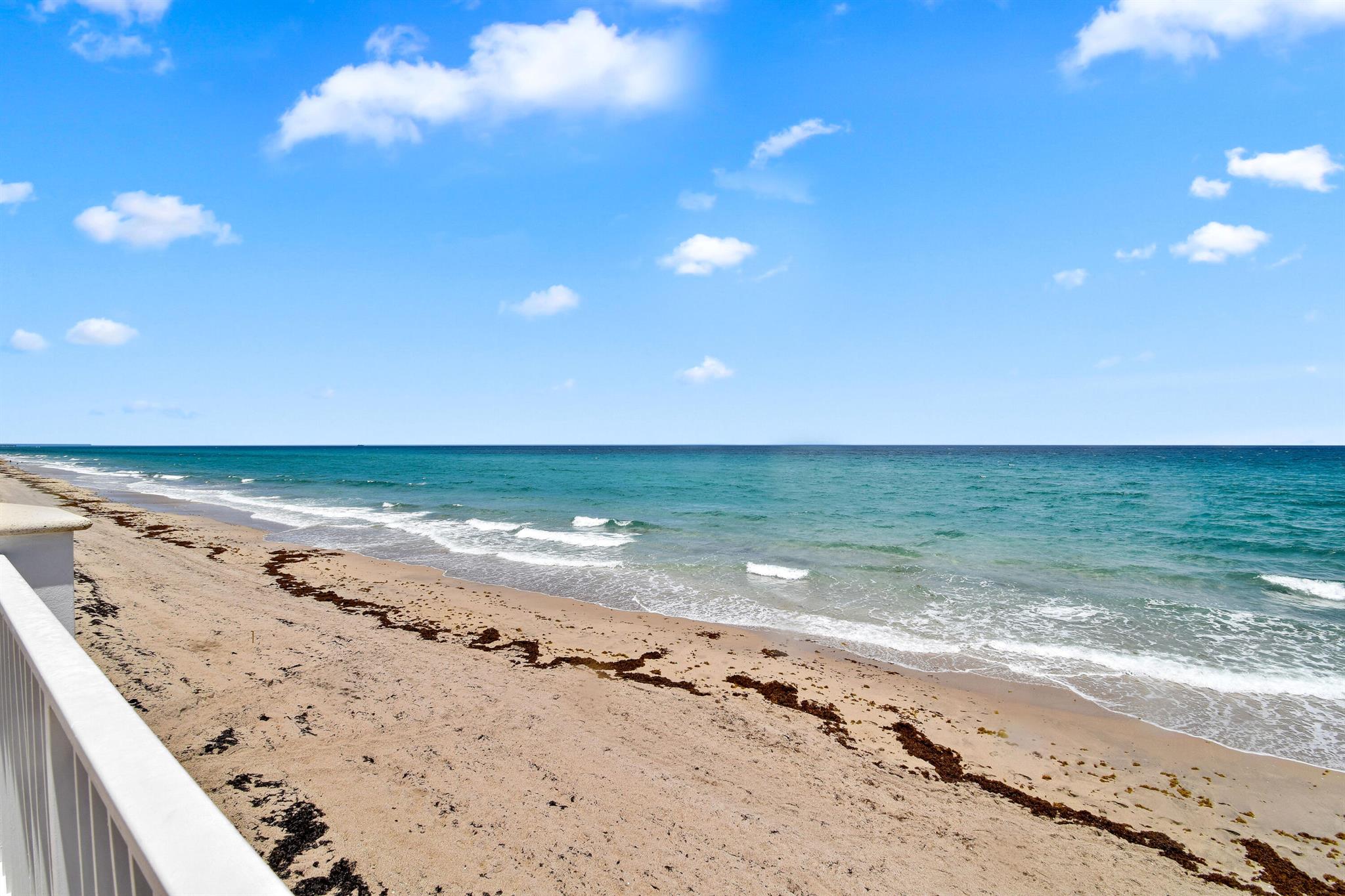 BARCLAY CONDO - Residential