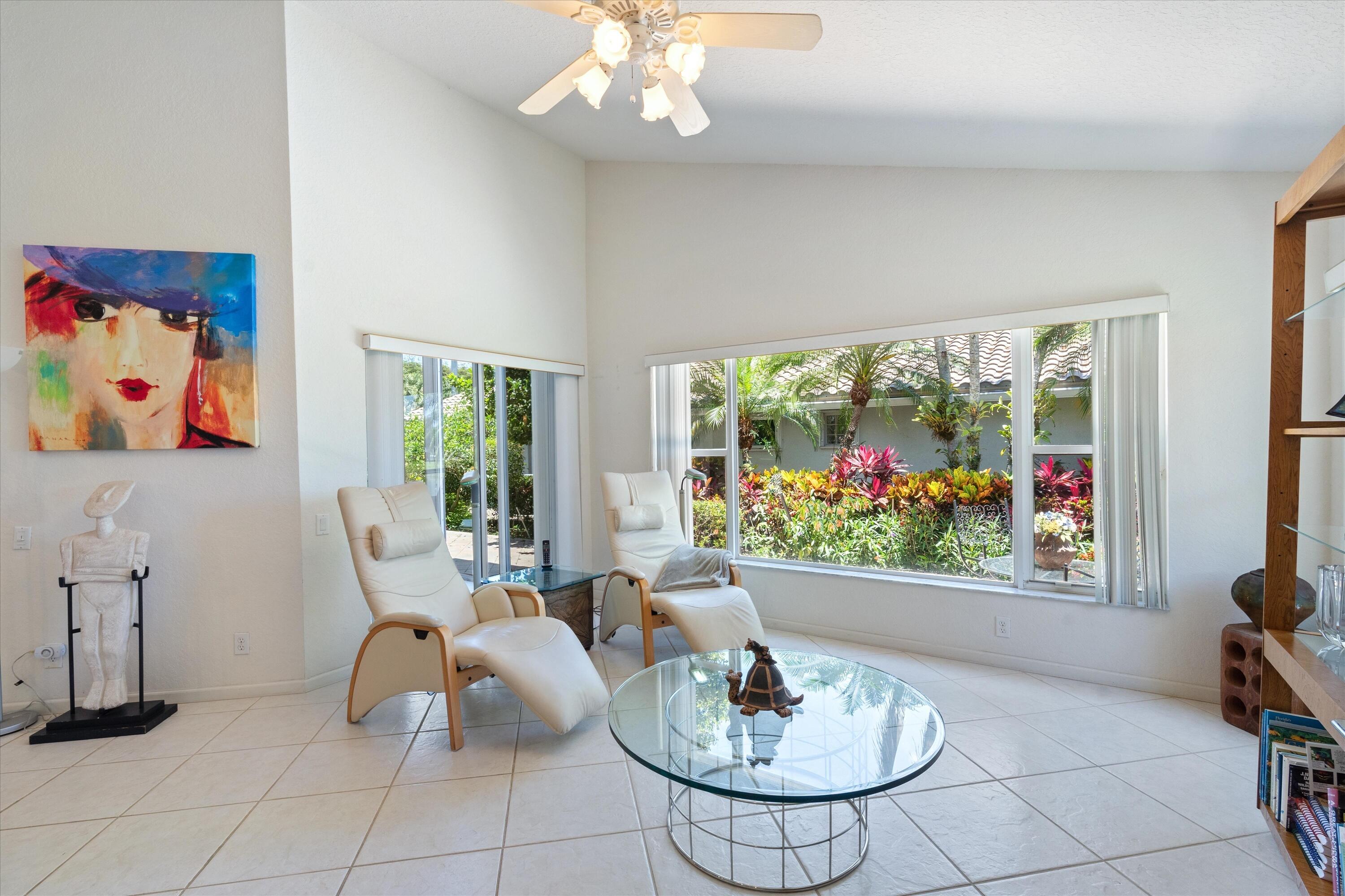 LAKERIDGE FALLS - Residential